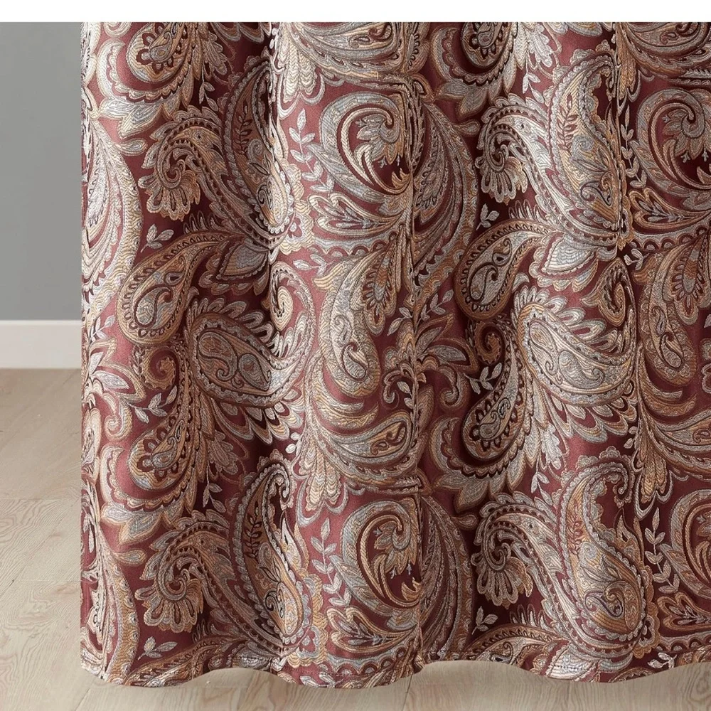 Madison Park Aubrey Jacquard Traditional Shower Curtains